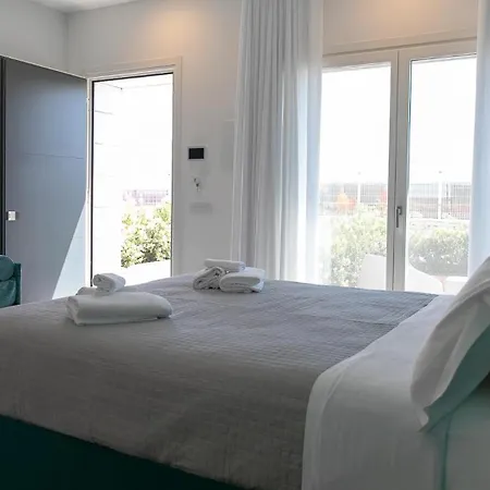 ベッド・アンド・ブレックファスト On The