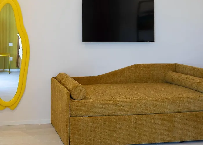 לינה וארוחת בוקר On The 4*